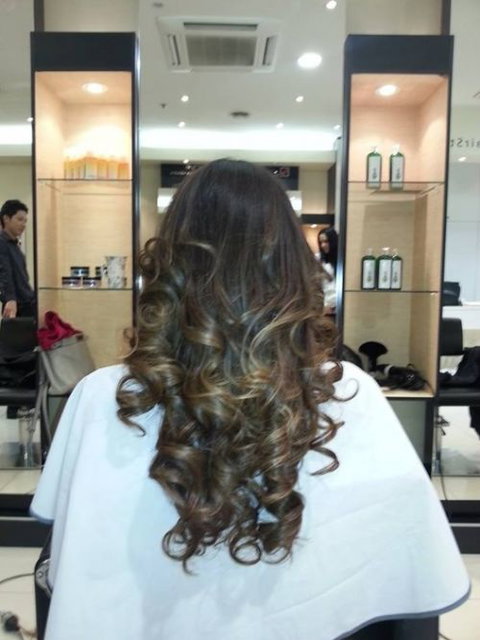 Indulge Studio - Hairdresser Find 0