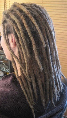 Dreadlock Braids Shop And Salon - Hairdresser Find 2