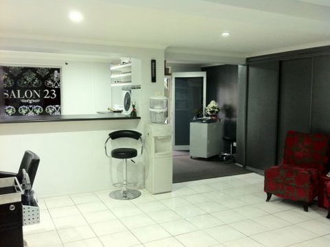 Salon 23 - Hairdresser Find 1