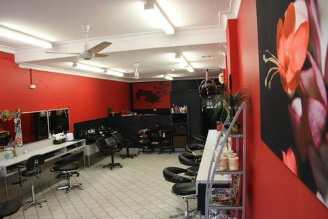 Studio 146 - Hairdresser Find 3