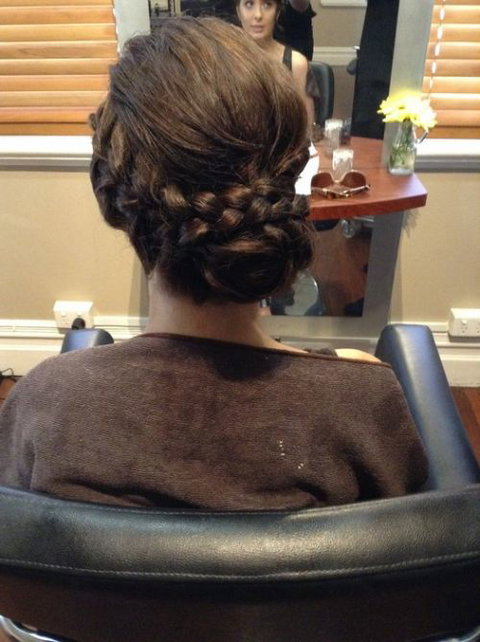 Dy Hairdressing - Hairdresser Find 3