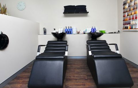 Hairz Rock - Hairdresser Find 1