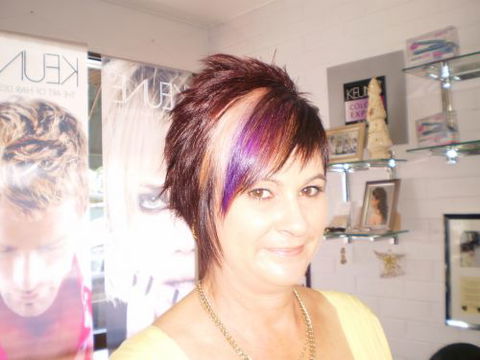 Glendas On Downs Hair Studio - Hairdresser Find 5