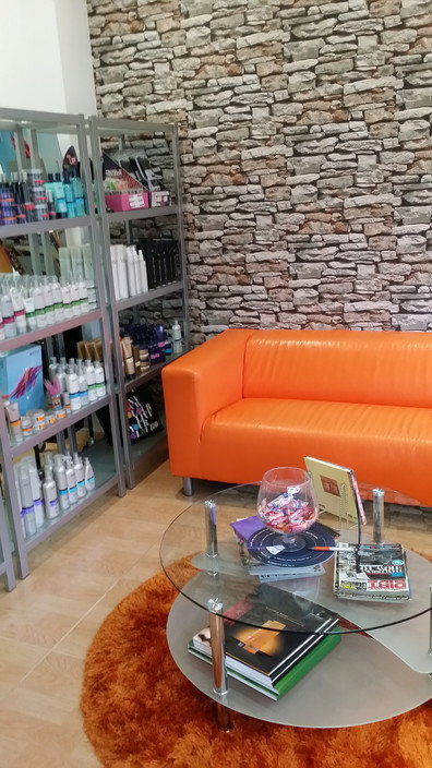 Hair District - Hairdresser Find 0