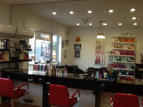 Meri Antic Hair - Hairdresser Find 2