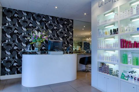 Markese Hair And Make Up - Hairdresser Find 0