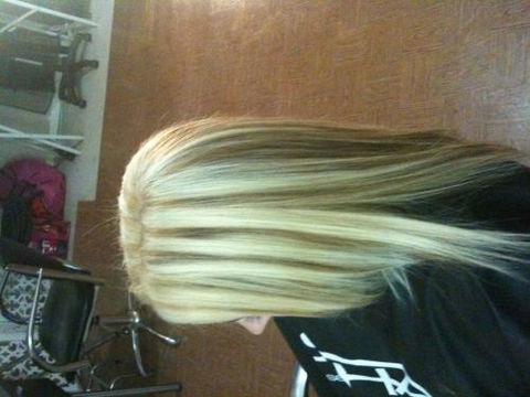 Teasing To Dye For Hair And Beauty - Hairdresser Find 1