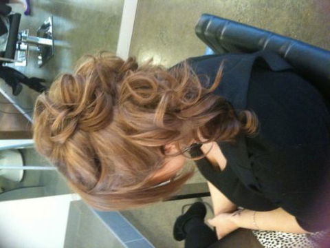 Teasing To Dye For Hair And Beauty - Hairdresser Find 3