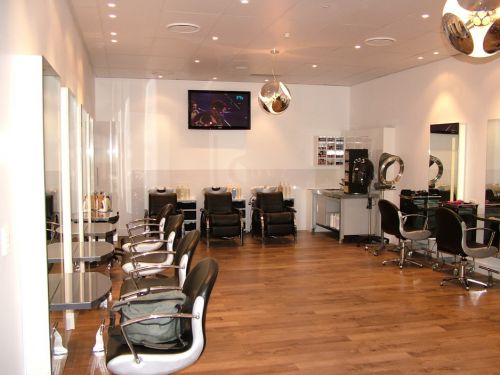 Sonic Hair and Beauty Aspley