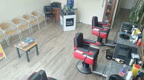 Hair B'Cos Mens Hairdresser - Hairdresser Find 0