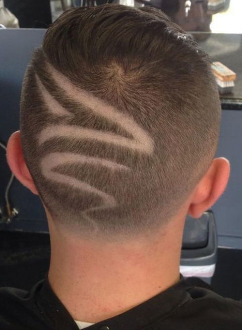 Lole's Barber Shop - Hairdresser Find 1