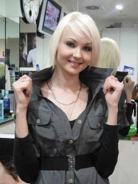 Pariz Hair Parabanks - Hairdresser Find 8