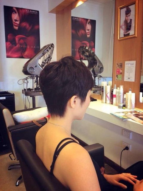 Crown Hair Salon WR - Hairdresser Find 8