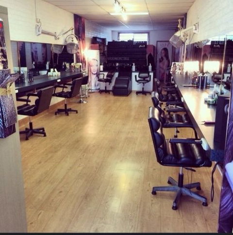 La Bella Hair Studio Cessnock - Hairdresser Find 2