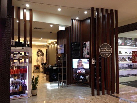 Scissors Taper Cut - Hairdresser Find 5