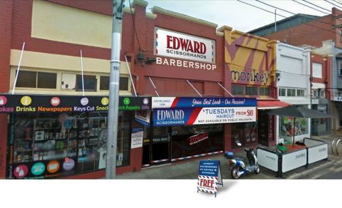 Edward Scissorhands Barber Shop - Hairdresser Find 1