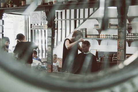 Shipwreck Barbers - Hairdresser Find 1
