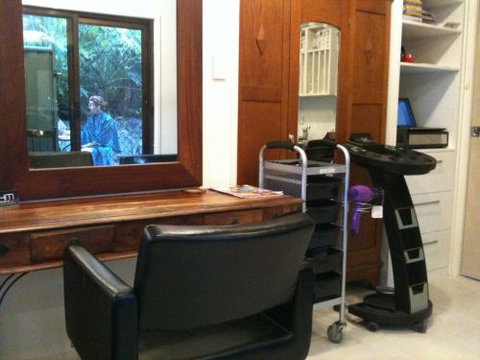 Hairy Mango Studio - Hairdresser Find 2