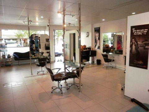 Minx Hair Salon - Hairdresser Find 0