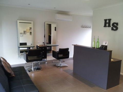 SS HAIRSTUDIO - Hairdresser Find 0