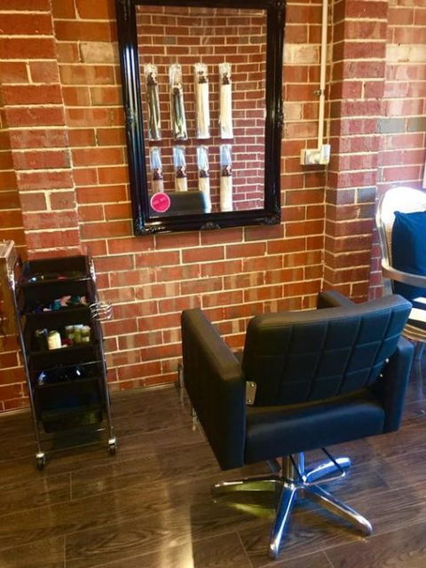 D'Angelo Hair Extensions - Hairdresser Find 5
