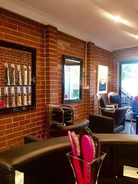 D'Angelo Hair Extensions - Hairdresser Find 6